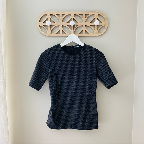Theory Multi Houndstooth Fitted Half Sleeve Top Black Sz P - Picture 1 of 11